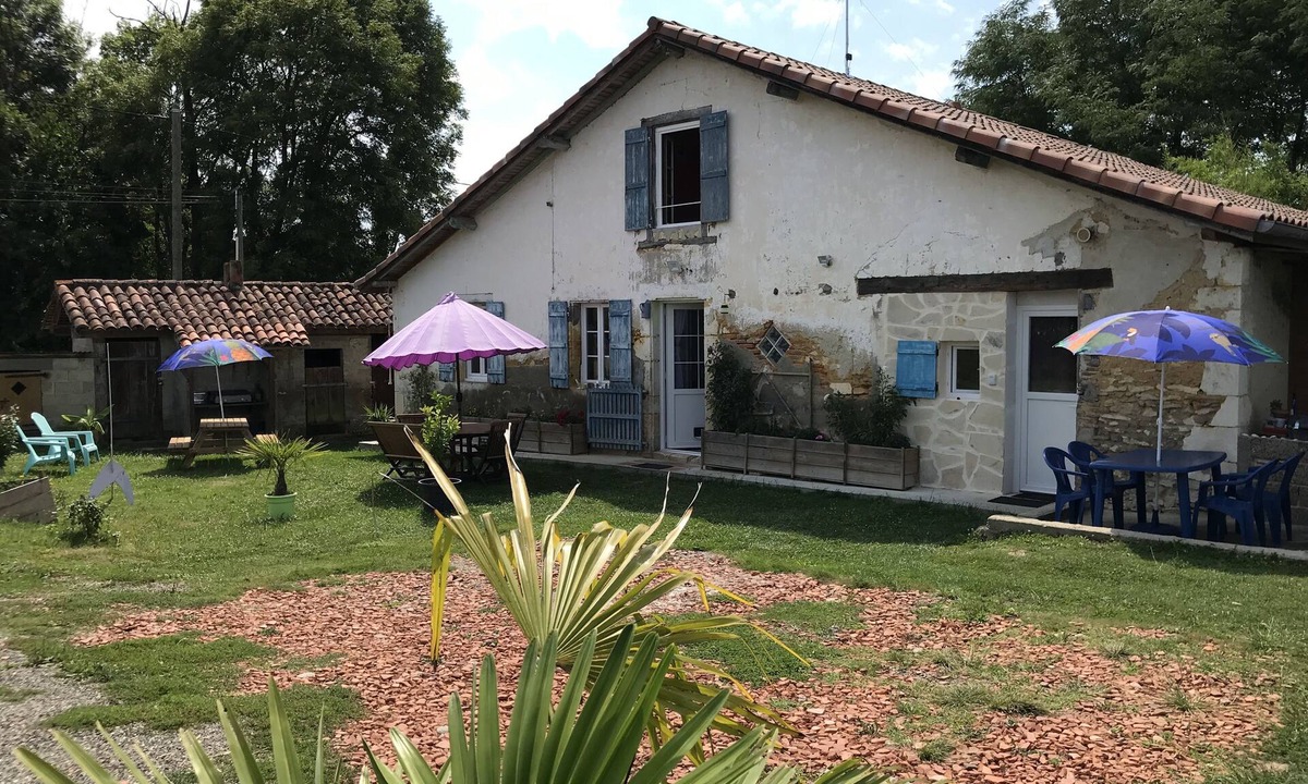 Saint Sever House | Chambres Bambou & Corail & Music