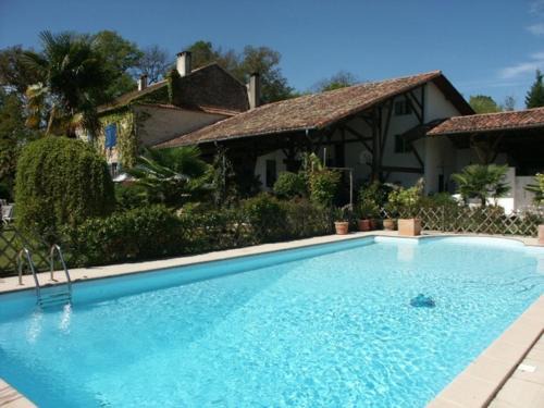 Termes-d'Armagnac Bed & Breakfast | Chambres d'Hôtes de Pesquès