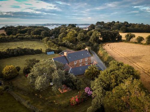Ploubazlanec Bed & Breakfast | Chambres et tables d'hôtes Cornec