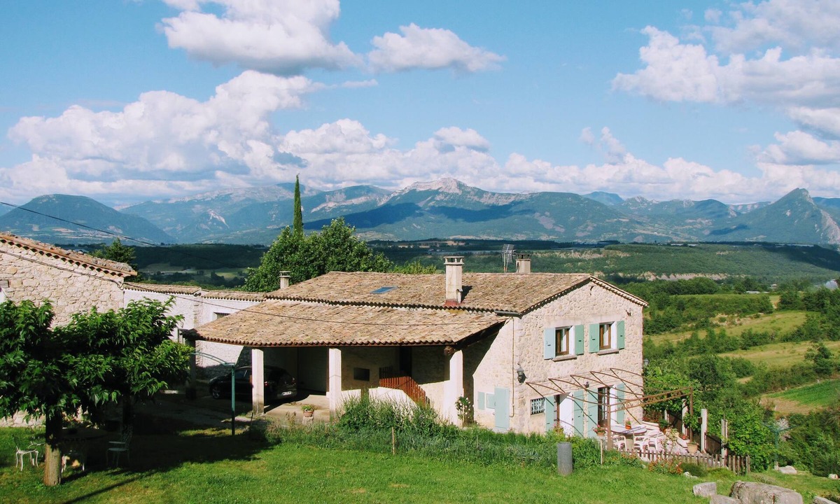 Ribiers House | Character house with terraces, garden, views and peaceful mountain setting