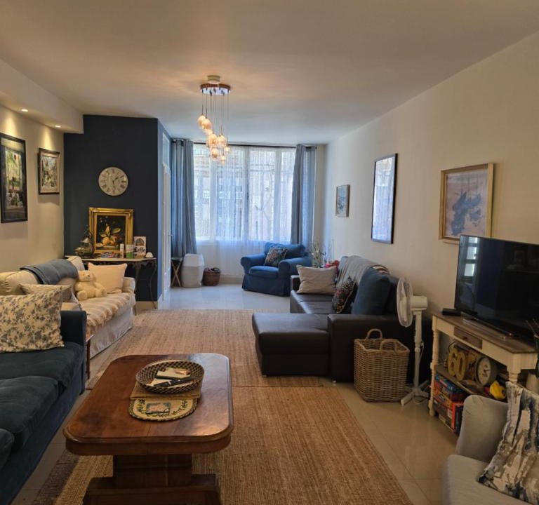 Gontaud House | Characterful Townhouse in Beautiful Monségur