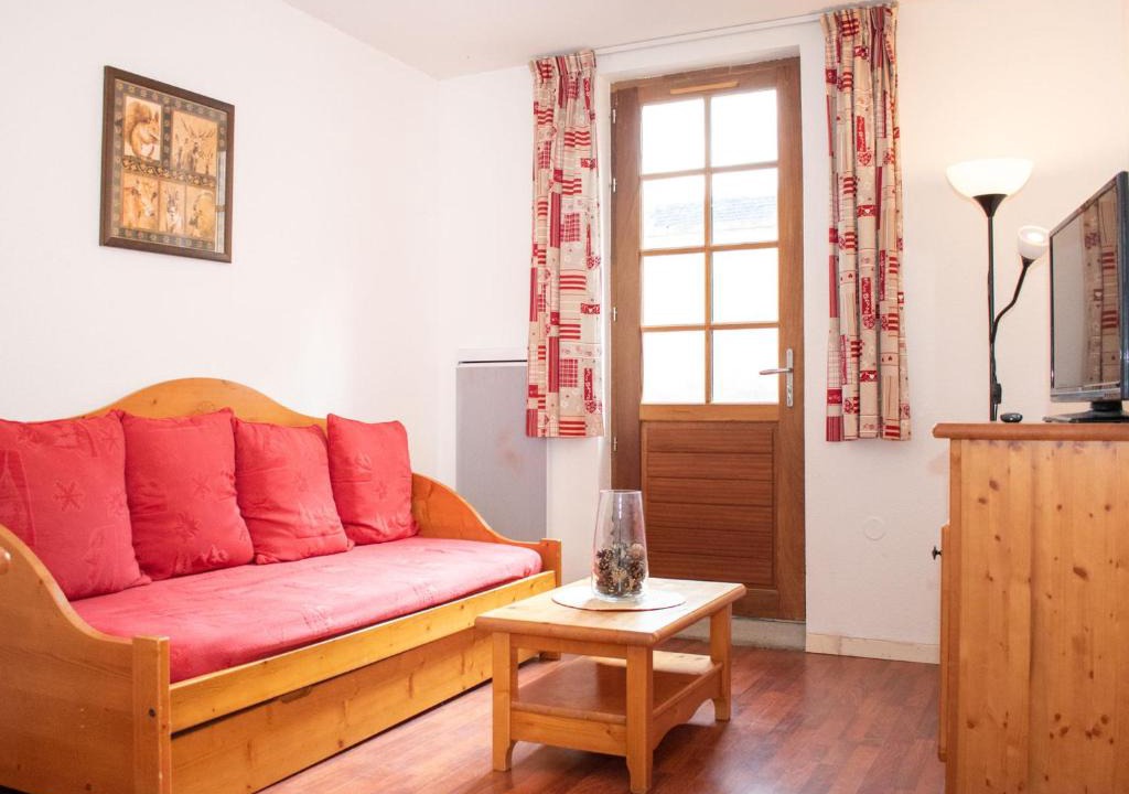 Vignec Apartment | Charmant 2 Pièces à Vignec avec Terrasse, 6 Pers - FR-1-504-140