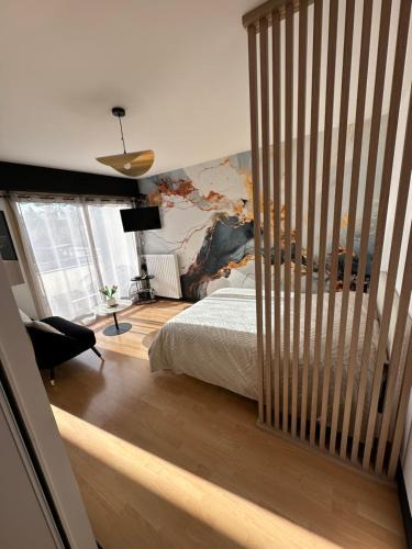 Vitre Apartment | Charmant Studio