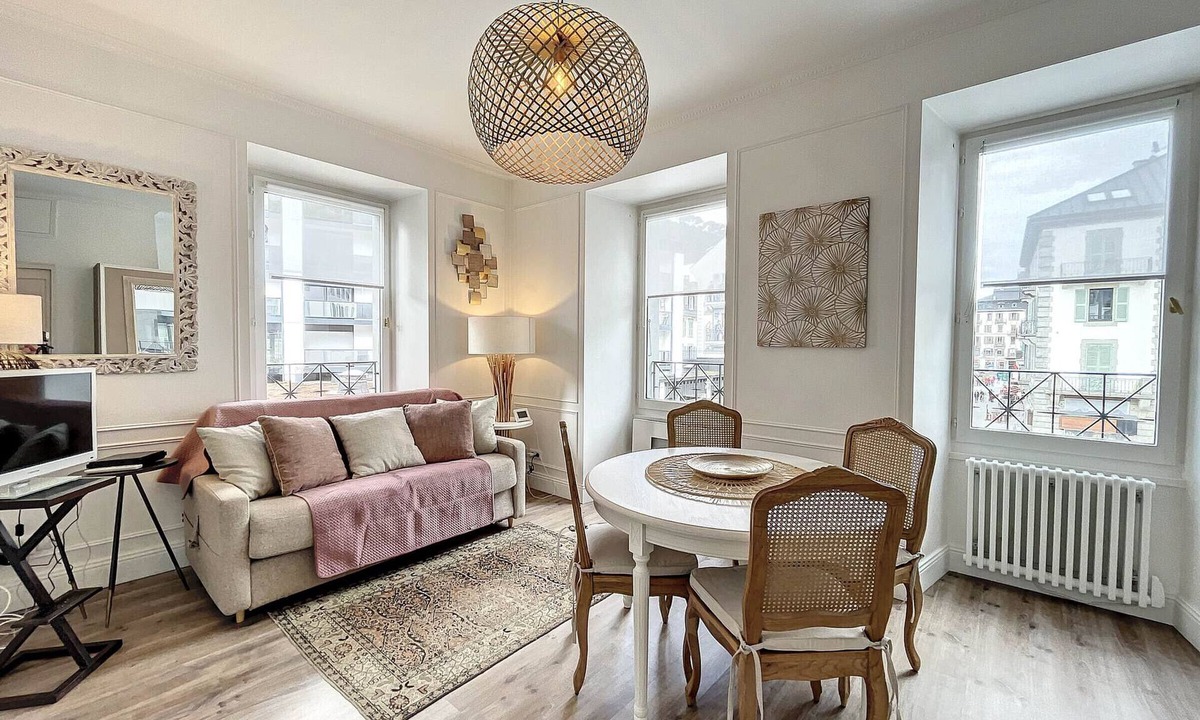 Chamonix City Centre Apartment | Charming 2-room Chamonix Center, 4 guests, Parking