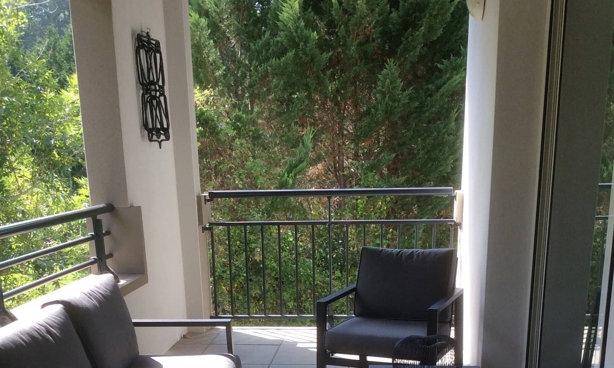 Ustaritz Apartment | Charming apartment in lush greenery, classified 3 stars tourism