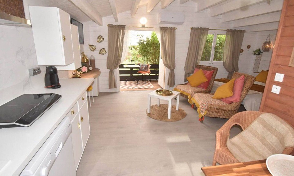 Paluds de Noves Ski Chalet | Charming chalet with AC - 2 guests