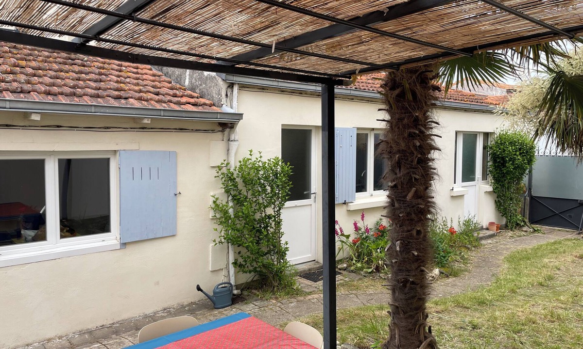 Fouras House | Charming house facing the Atlantic, garden and pergola 2 min from beaches