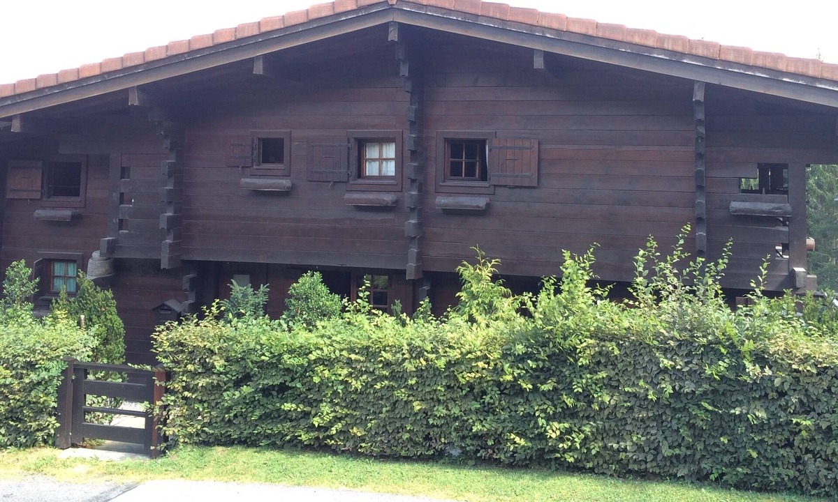 Cordon Ski Chalet | Charming large chalet with breathtaking Mont Blanc Views