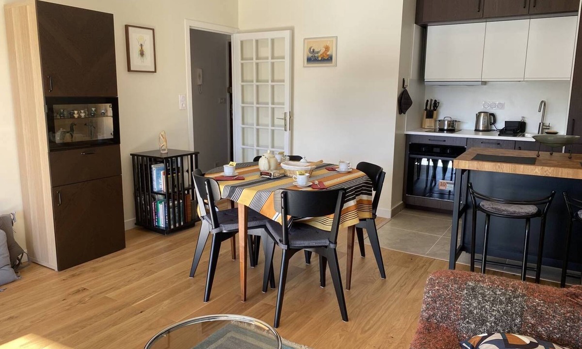 Saint-Cast-le-Guildo Apartment | Charming one-bedroom apartment with Wi-Fi in the resort center