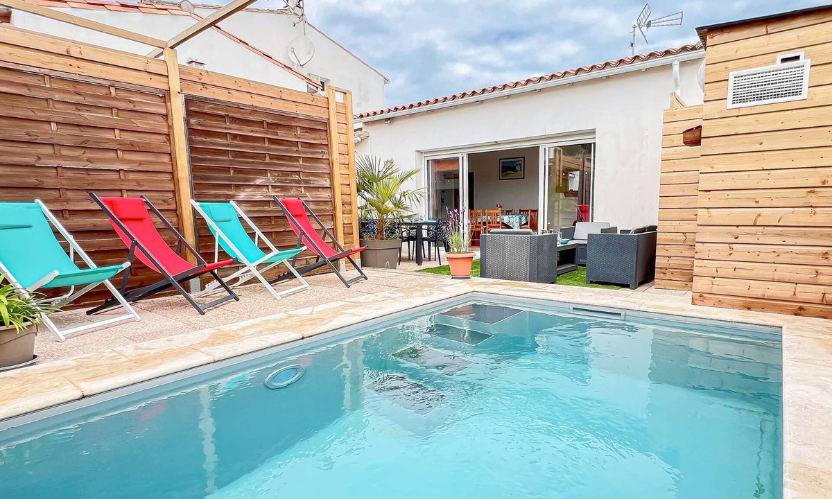 Rivedoux-Plage House | Charming rental near the beach
