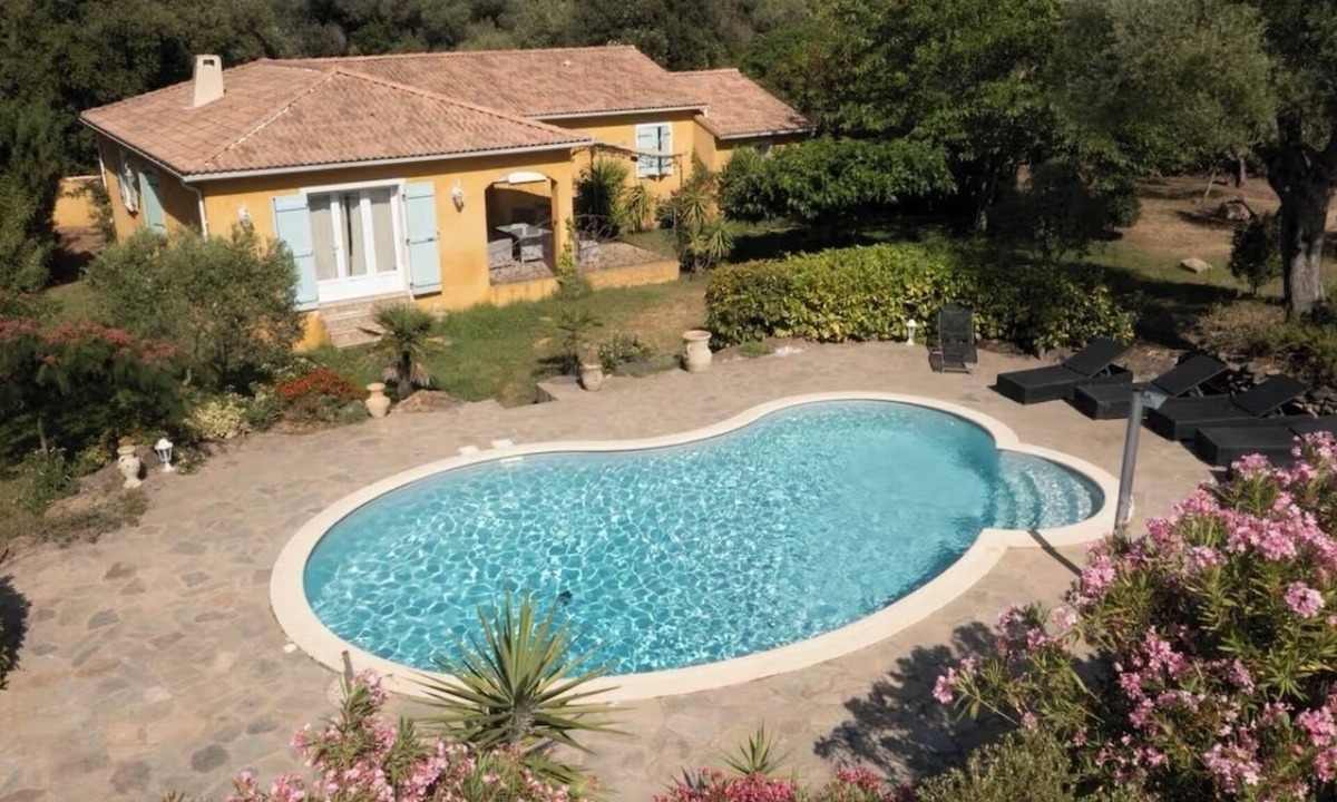 Lunghignano Villa | Charming villa with swimming pool - 10 min from Calvi.
