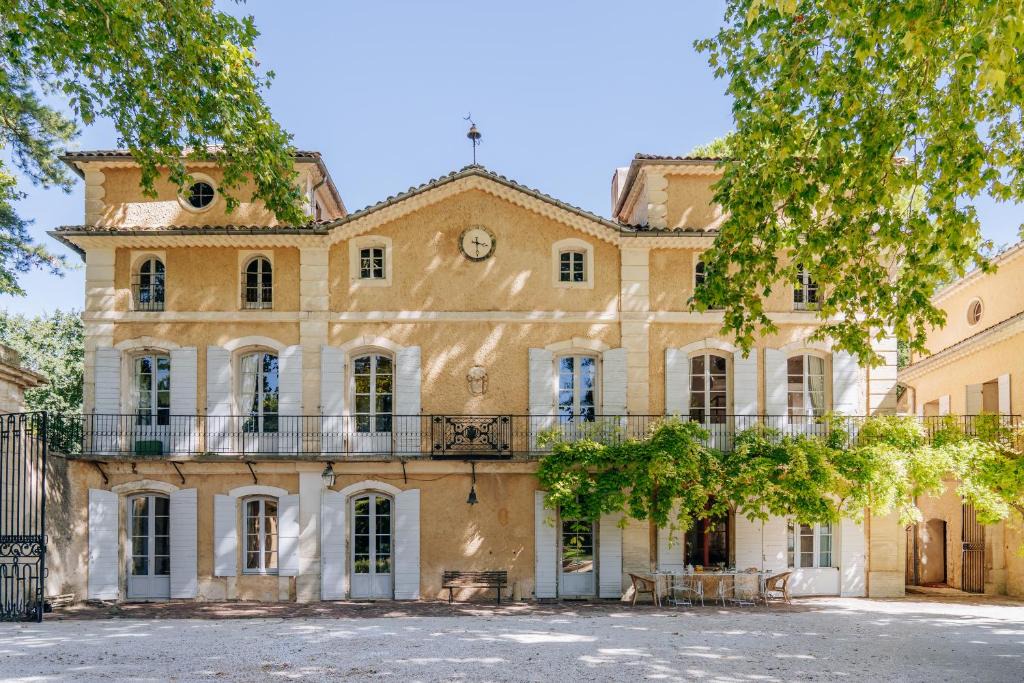 Mazan Villa | Chateau du Jonquier