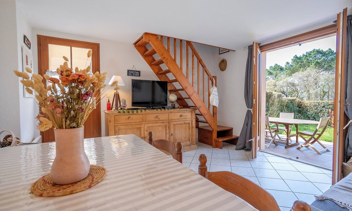 Guidel-Plages House | Cocon aux Mégalithes avec jardin et piscine
