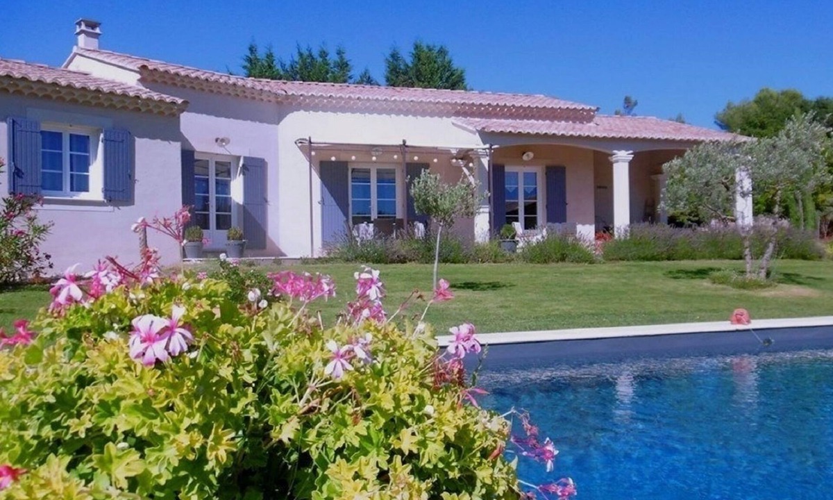 Vaison-la-Romaine House | Comfortable air-conditioned house with private swimming pool in a quiet location