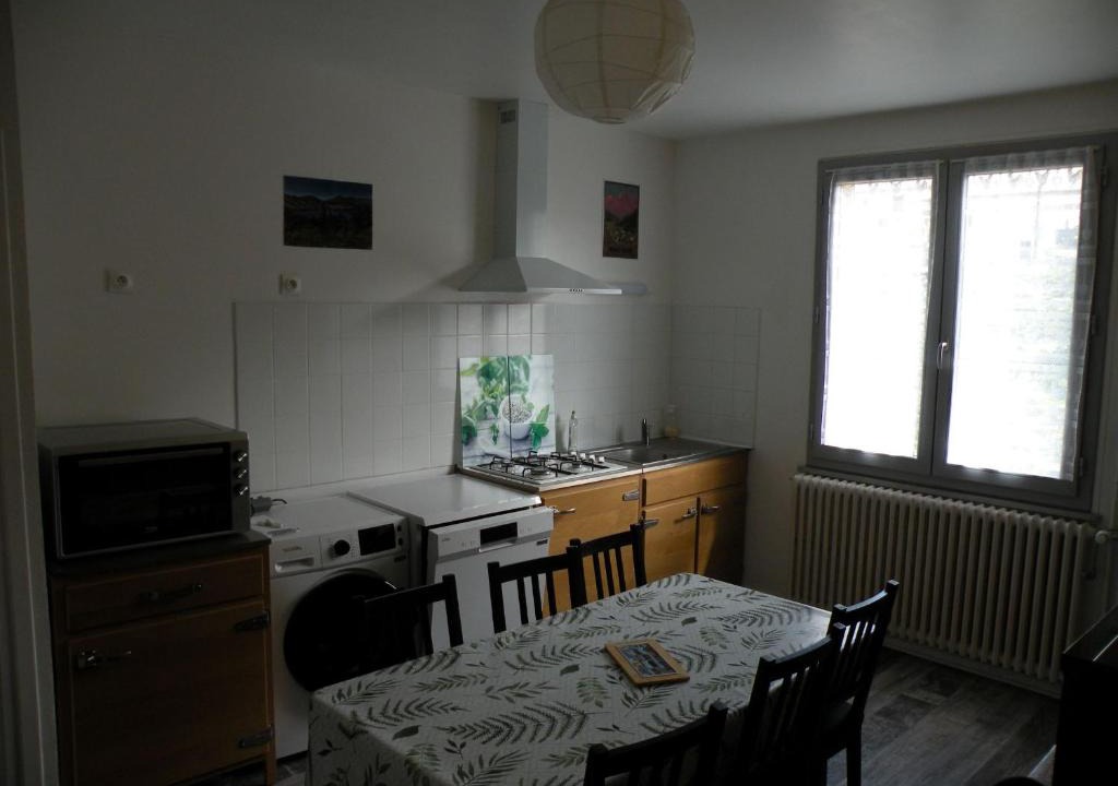 Orcival Apartment | Coquelicot, Entre Volcans d Auvergne et Sancy, Orcival.