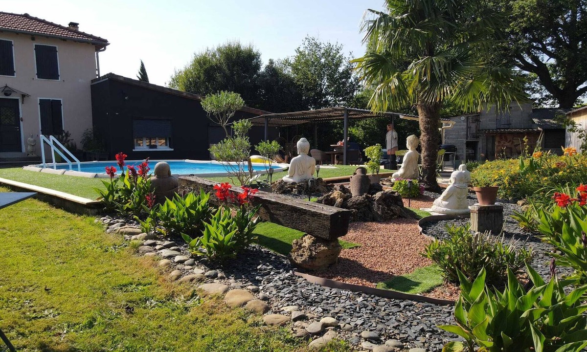 Campagne-d'Armagnac Apartment | Cosy gîte in the Bas-Armagnac region, where history and tasting intermingle
