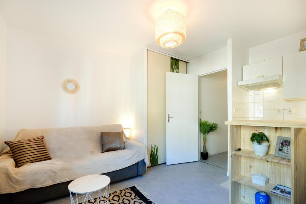 Centre Ville Apartment | Cosy Studio hyper centre- Arrivée Autonome