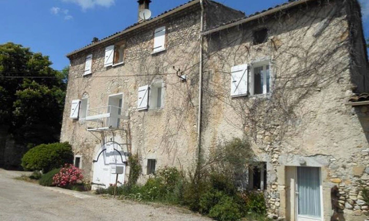 Mirabel-et-Blacons Cottage | Cottage close to the village center and Drôme
