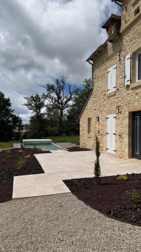 Anglars-Saint-Felix House | Cougoustal a vacation rental with pool 12 people Aveyron