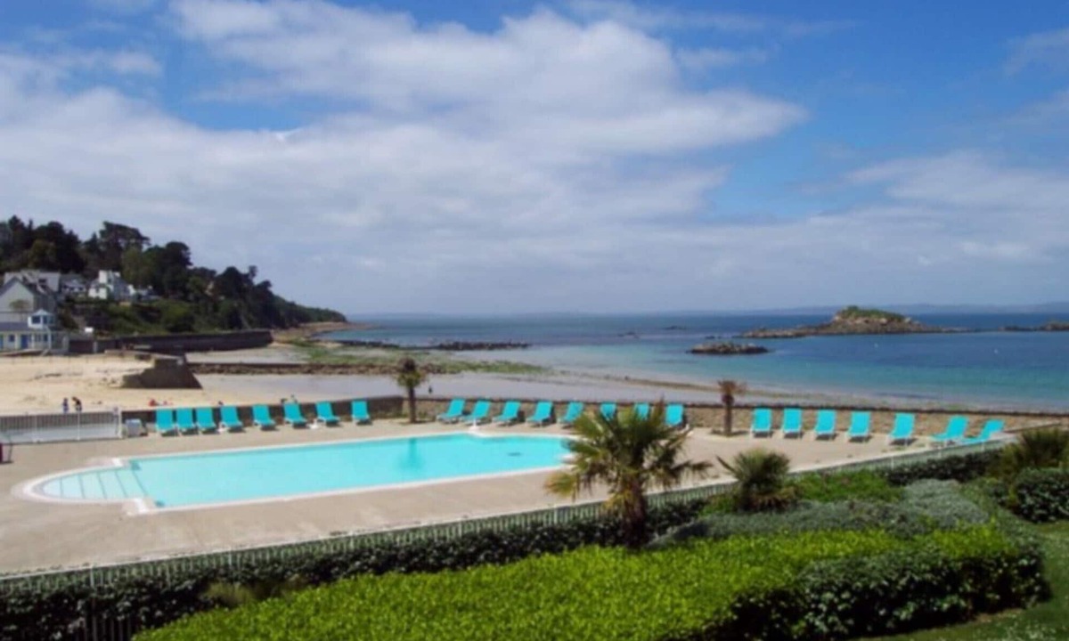 Treboul Apartment | D3118 - Apartment T. 2 on the 1st floor, Sea View!