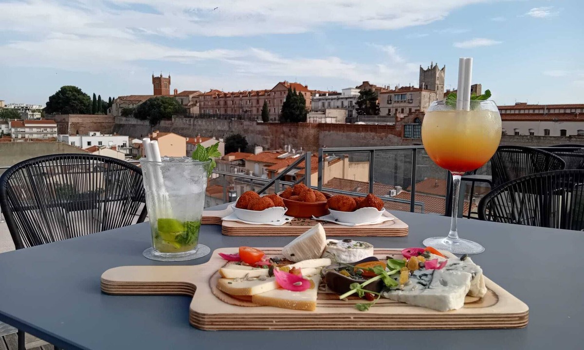 Saint-Jean Hotel | Dali Hôtel - Restaurant
