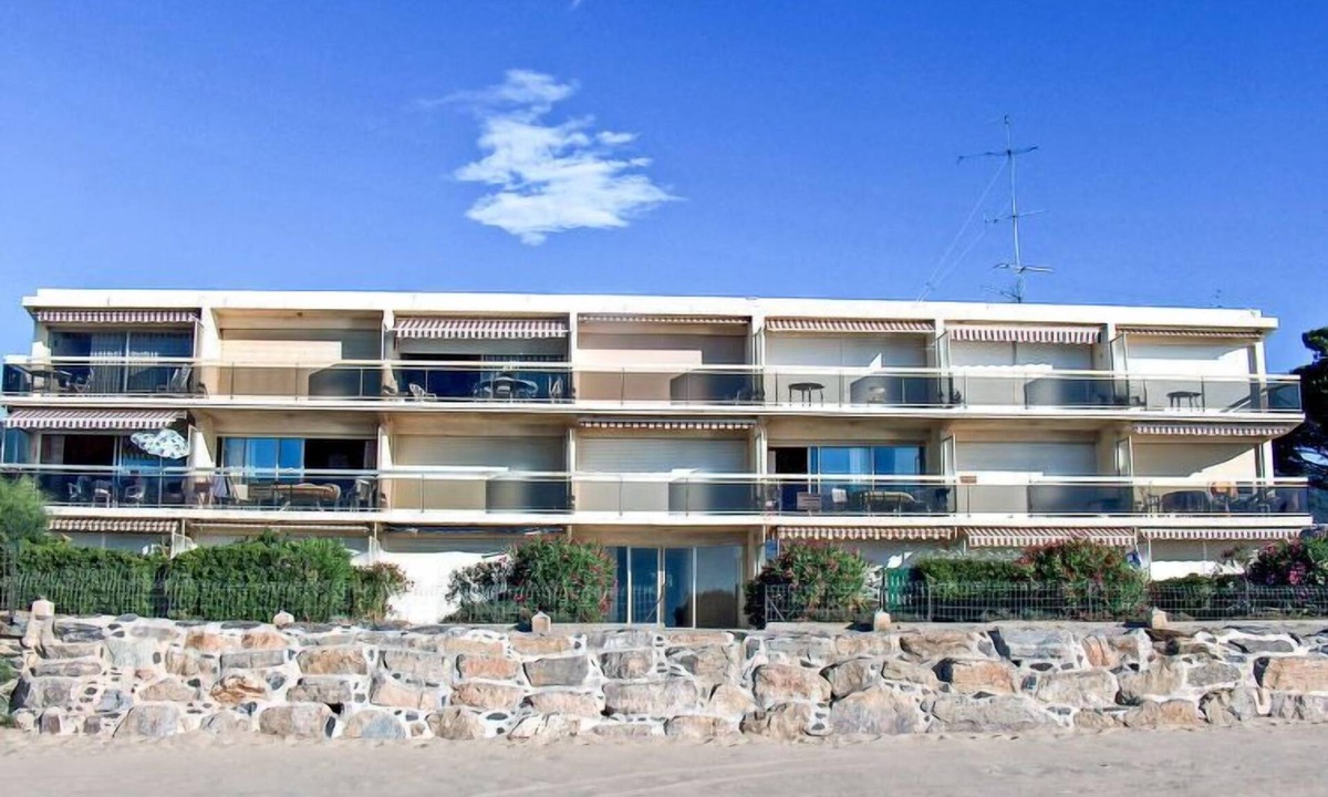 Cavaliere Apartment | De la Plage by Interhome
