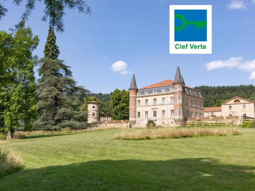 Marols Hotel | Demeures et Châteaux - Domaine de Valinches