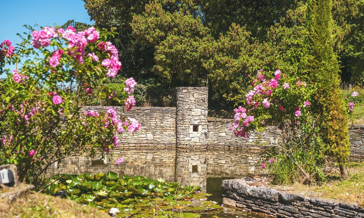Ajat House | Domaine Des Ormeaux
