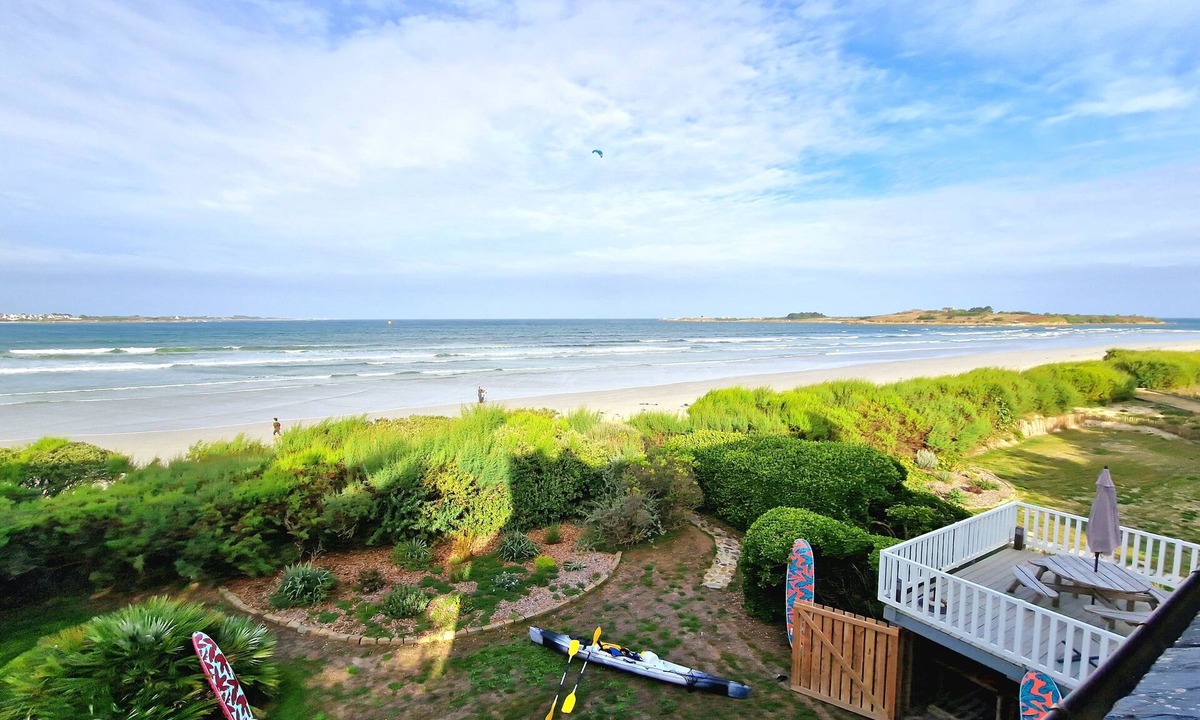 Santec House | Dream destination, right by the sea,