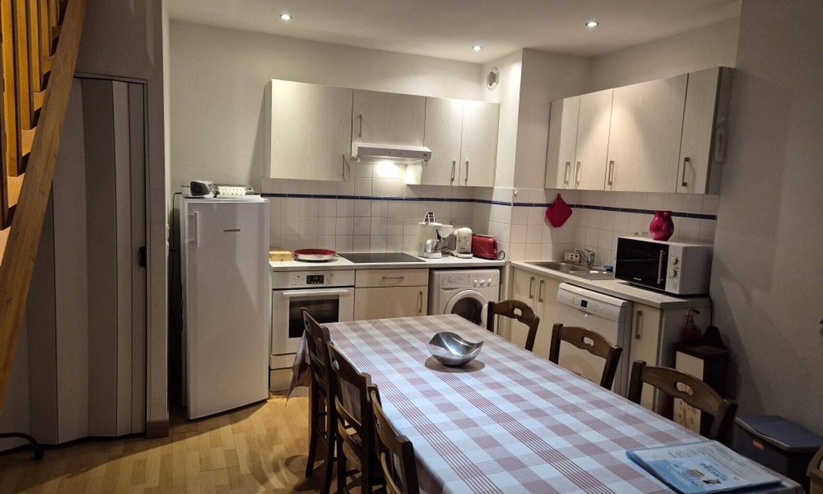 Cauterets Apartment | Duplex apartment for 8/10 pers, 150m from cable car