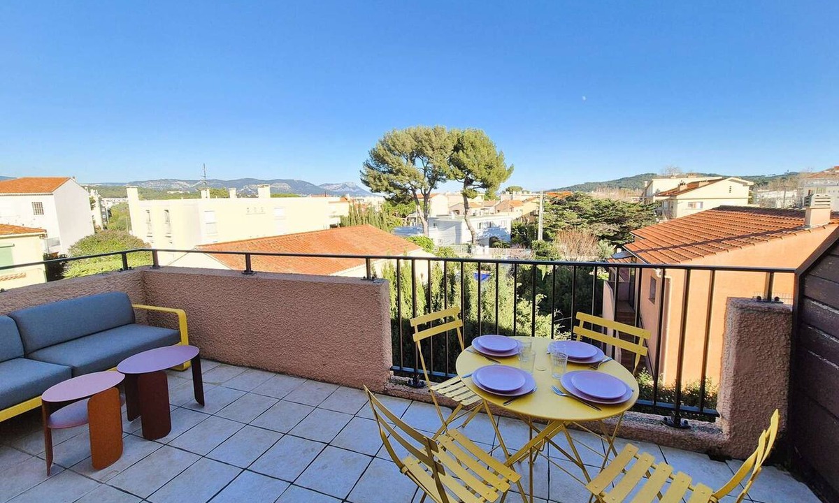 Les Sablettes Apartment | Duplex Contemporain, Climatisation à Deux pas de la mer