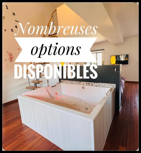Saint-Victor-de-Morestel House | Ecrin de bien-être - Balneo - Lit King-Size - Terrasse
