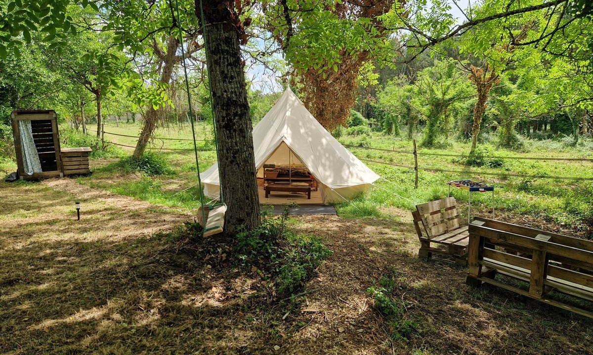 Ambrus Cabin | Equestrian experience and private Nordic bath.