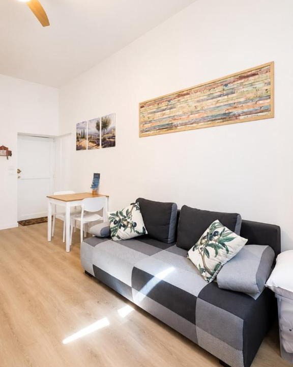 Lectoure Apartment | Escapade Provencale