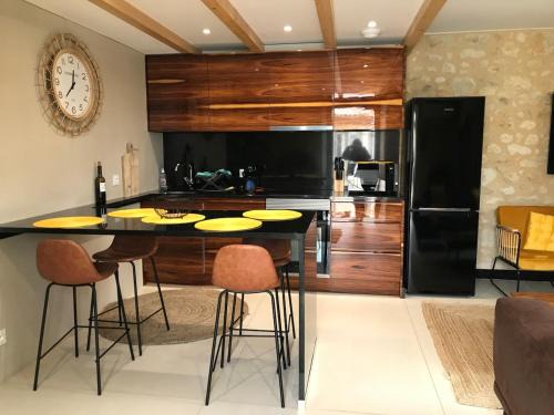 Lesparre-Medoc Apartment | Escapade romantique entre plages et vignes - Médoc