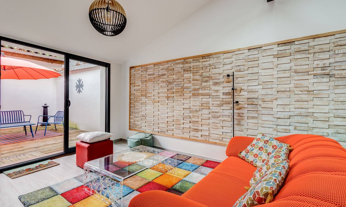 Lavaur House | Espace55 Cottage in town center of lavaur