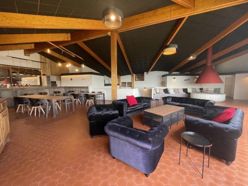 Saint-Jacques-des-Blats Apartment | Exceptionnel Loft