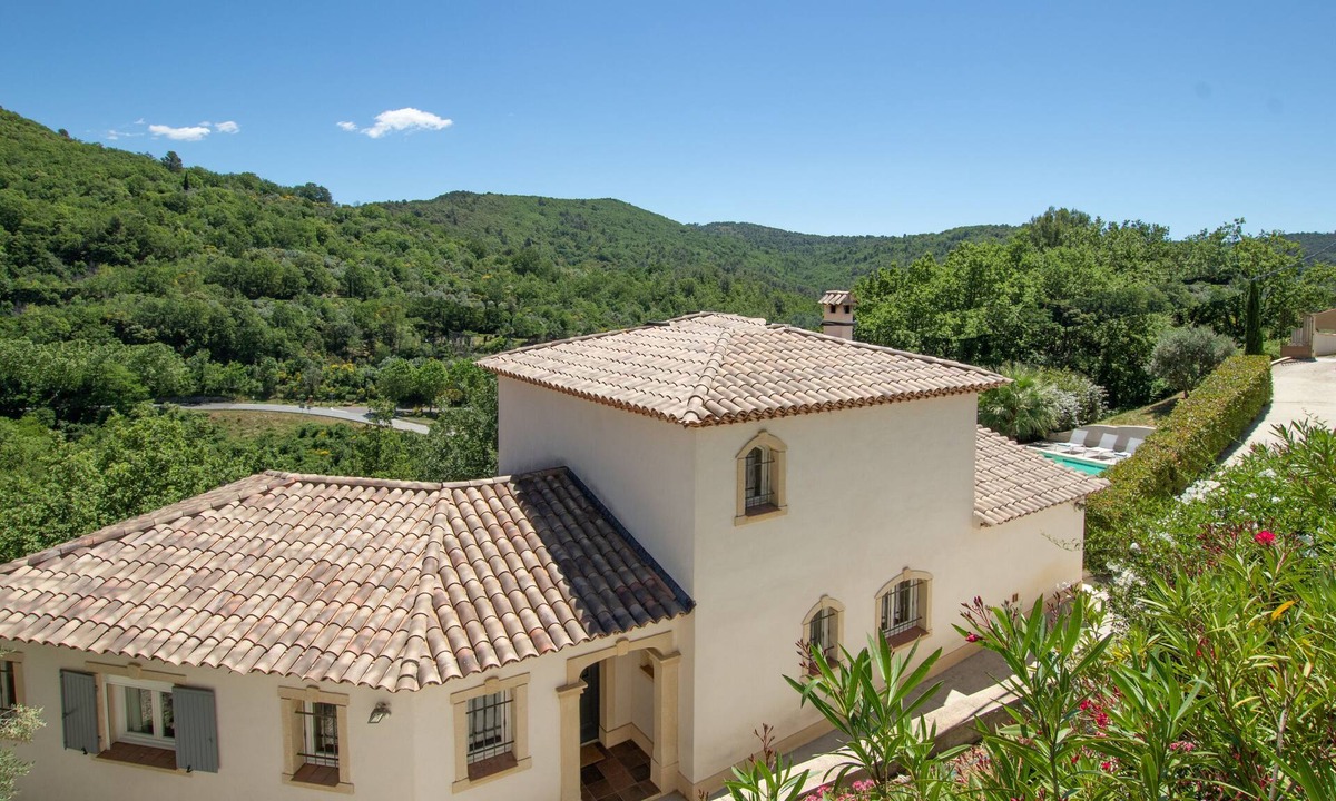 Montferrat Villa | Exclusive private villa with pool in South France