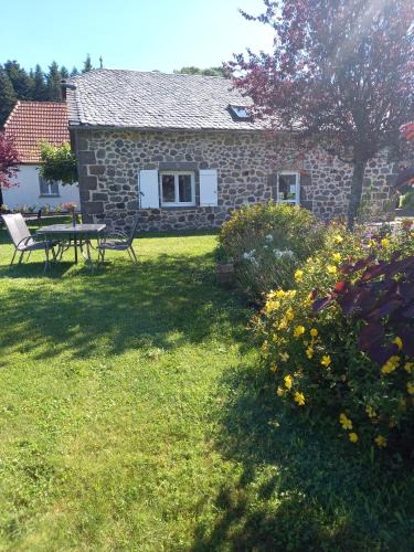 Saint-Cernin Bed & Breakfast | Ferme de Lamourio
