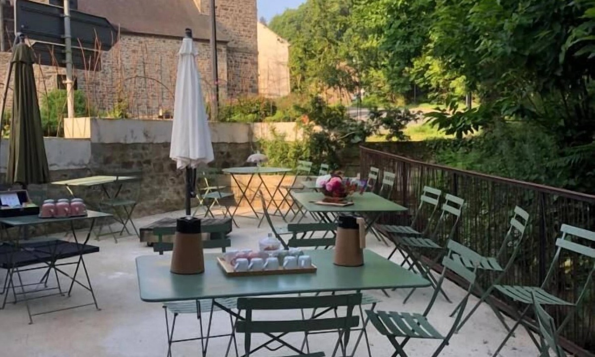 Saint-Brieuc-des-Iffs House | Fleurs de Lin
