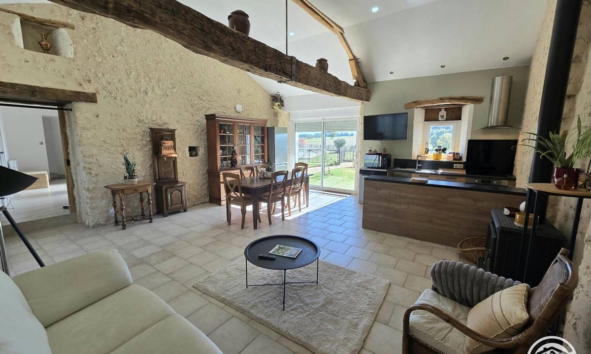 Brantome-en-Perigord Apartment | House in Brantôme en Périgord with garden for 4 people