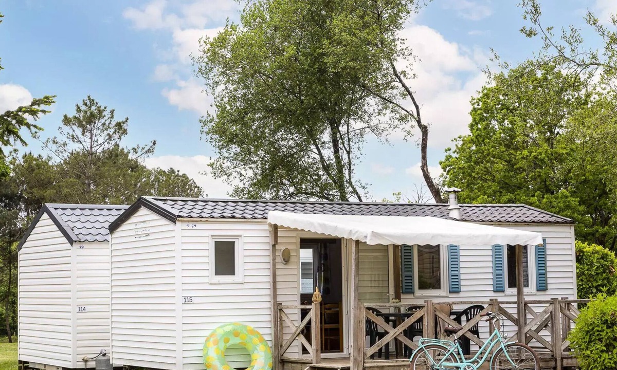 Jugon-les-Lacs-Commune-Nouvelle Villa | Camping Au Bocage du Lac* - Gîte COMFORT - 3 bedrooms 8 persons