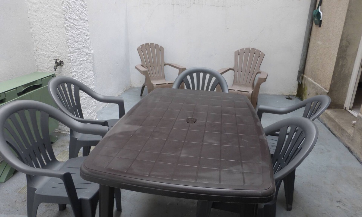Saint-Cere Apartment | Fully equipped apartment in the center of town, no pets allowed