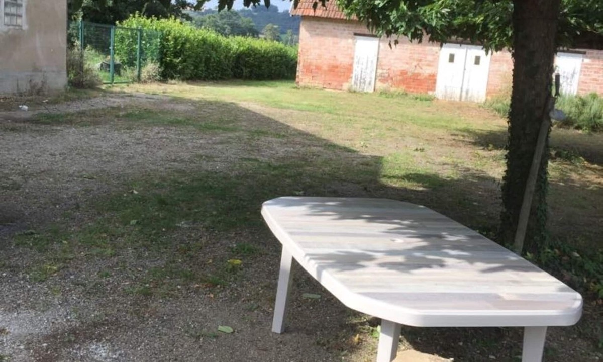 Golfech Apartment | Fully equipped detached house, on a beautiful estate.