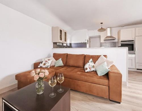 Vimenet Apartment | Gîte de charme climatisé au calme et nuit insolite