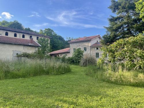 Chatte House | Gîte des Luddites