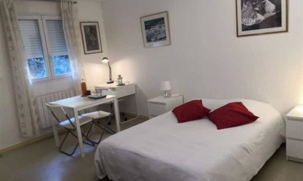 Secteur 2 Apartment | Garden studio, Grenoble city center