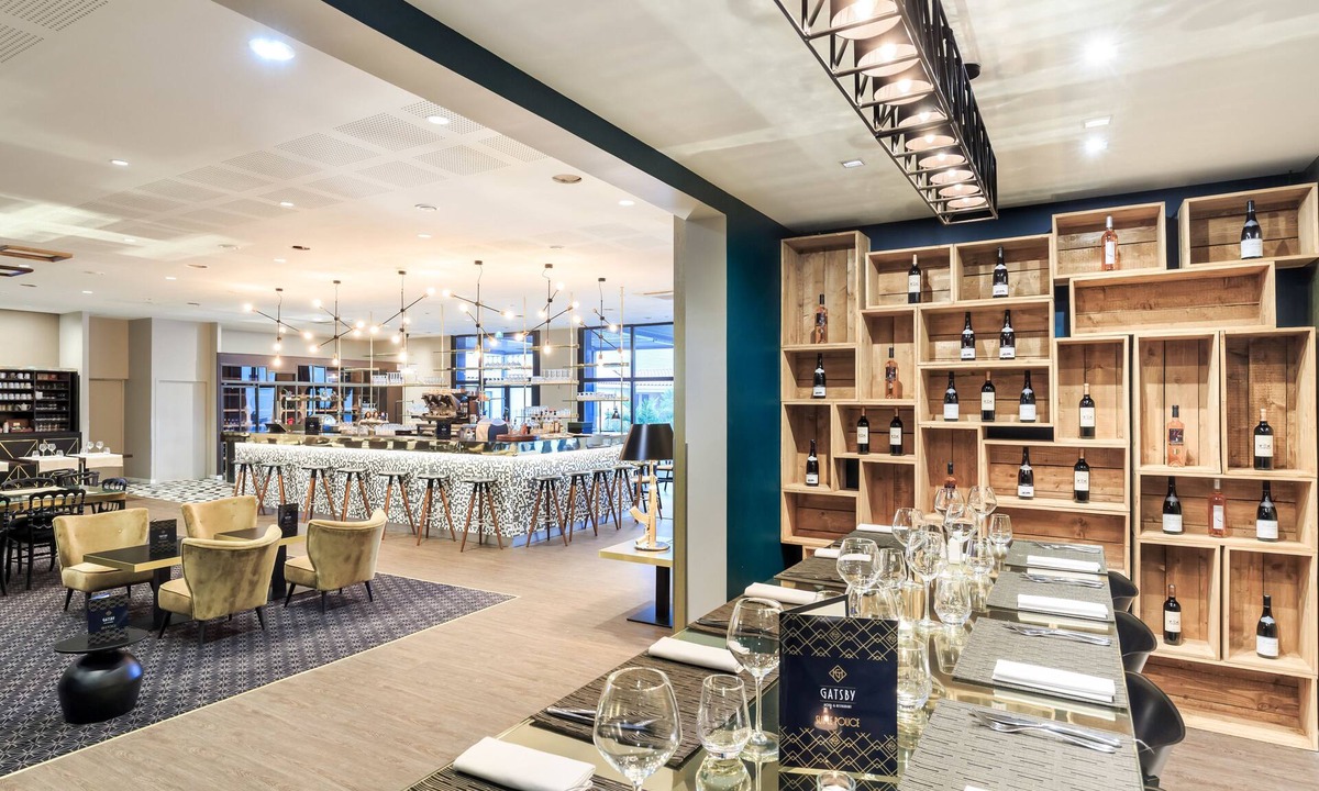Chassieu Hotel | Gatsby Hotel & Restaurant by Happyculture