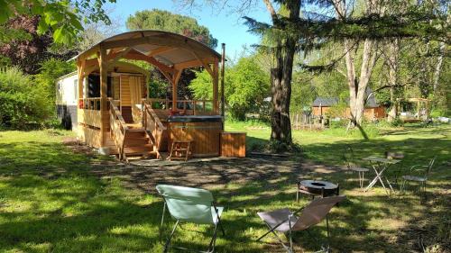Saint-Eutrope-de-Born Other | Graines de nature - Ecolodges Insolites