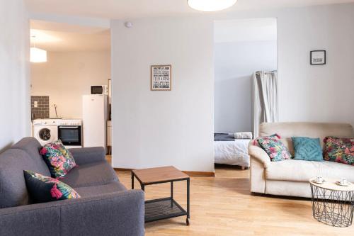 Cande Apartment | grand studio ? 35m² ? centre ? 4pers/2lits ? cuisine ? wifi